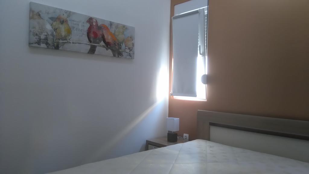 Apartment Fini Tivat Exteriör bild